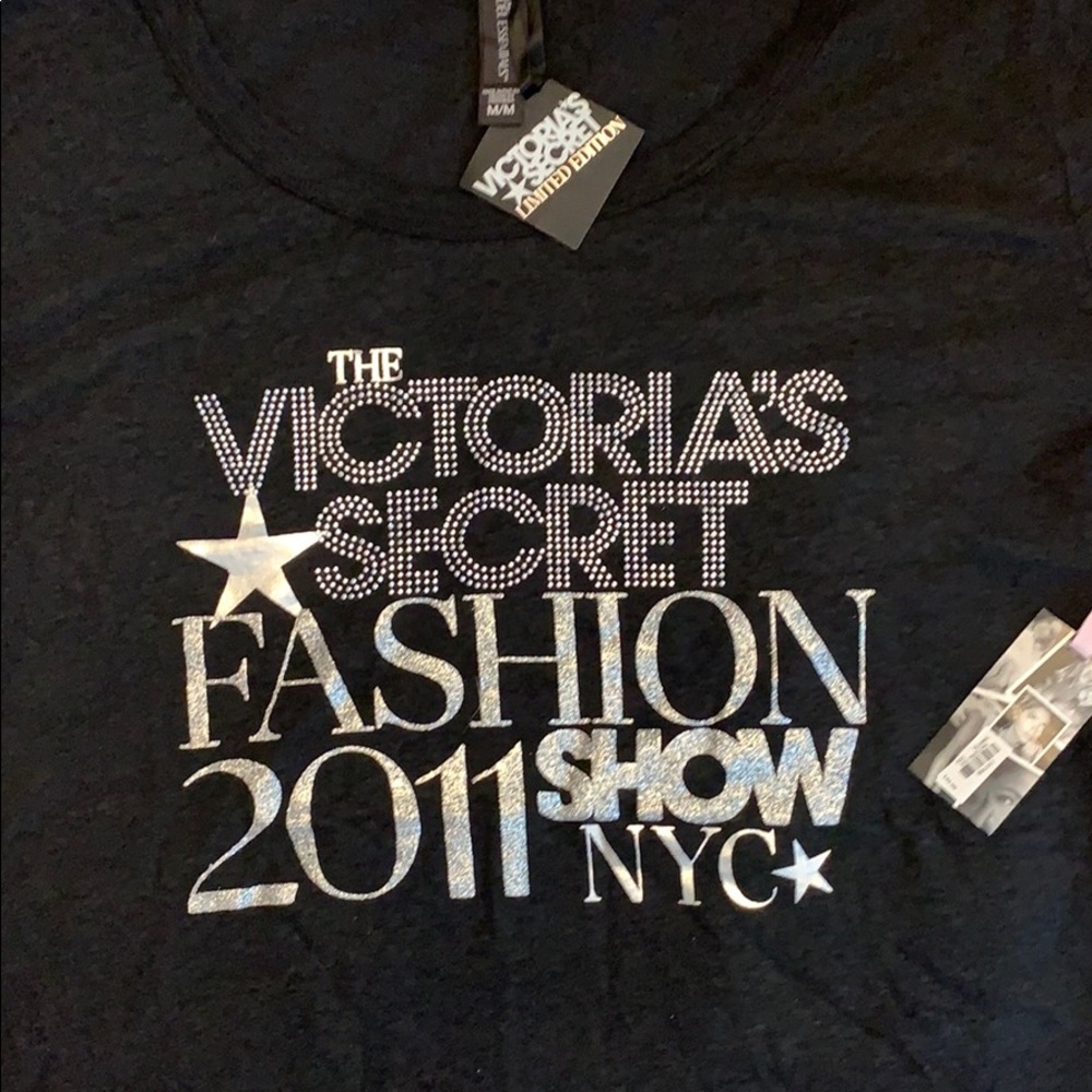 Victoria Secret Supermodel Fashion Show shirt M